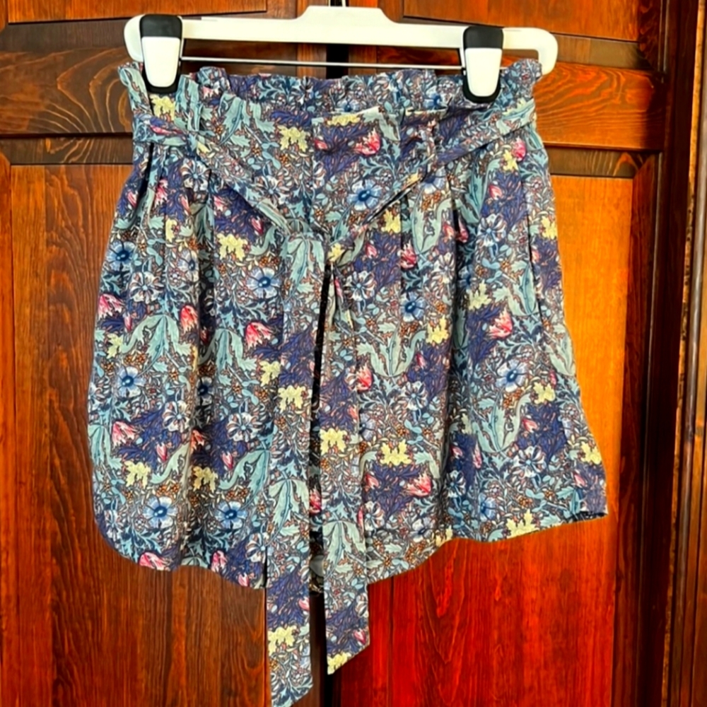 Serafina Floral Paperbag Shorts